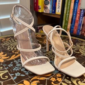 X2B White Strappy Stiletto Sandals Sz: 8